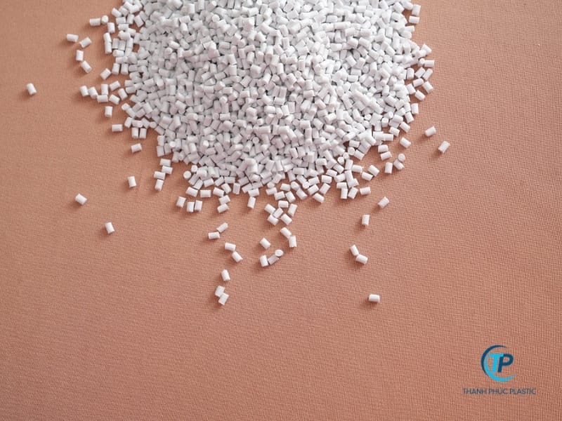 Đặc tính của nhựa PBT